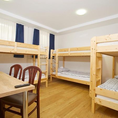 Hostel Delalut Ravne na Koroskem Exteriér fotografie